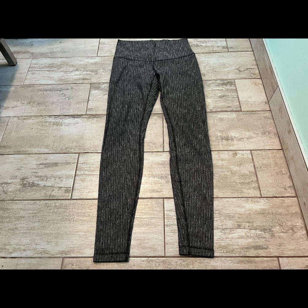 Lululemon wunder under hi rise pants size 6/8 vguc - Picture 4 of 9